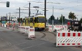 Zunächst wird aber für weitere Testfahrten an der Zwischenendstelle Groß-Berliner-Damm/Gerhard-Sedlmayr-Straße rangiert.