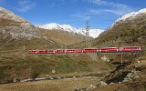 Der Berninabach an der Einfahrt zur Station Lagalp.