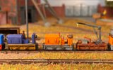Schweizer RACO 12/16 PS Loks und ein auf Basis eines RACO-Fahrgestells gebauter Schienenkran.